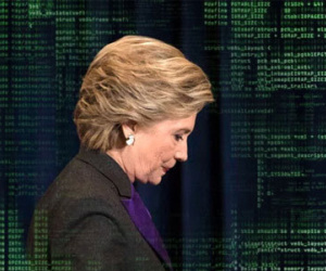 Đảng viên Cộng hòa yêu cầu Trump bỏ tù bà Hillary Clinton