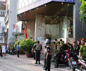 Lật tẩy tụ điểm thác loạn của dân chơi đất Cảng