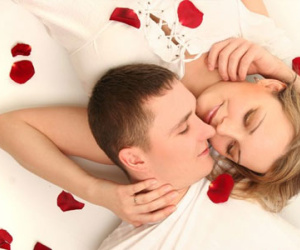 Chỉ chạm nhẹ vào điểm này chàng sẽ "lên đỉnh" ngay lập tức