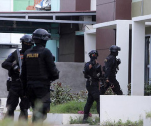 Indonesia: 6 người chết ngạt vì bị bọn cướp nhốt trong phòng tắm
