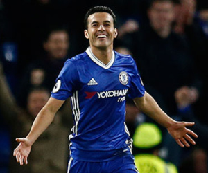 Pedro đá xoáy Mourinho khi ca ngợi đổi thay ở Chelsea