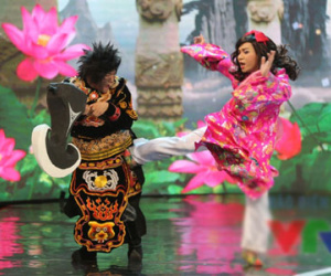 Minh Quân đề xuất đưa "bún mắng, cháo chửi" vào Táo quân 2017