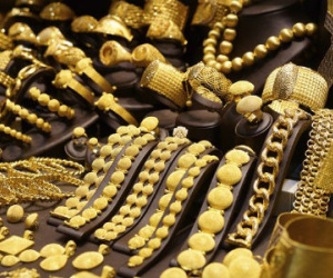 Giá vàng hôm nay 31/12: Giảm giá kết thúc năm 2016