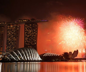 Sydney, Hong Kong, Singapore kỳ vĩ dưới pháo hoa năm mới