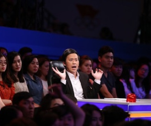 Hoài Linh không hài lòng vì người đẹp từ chối hôn Tự Long