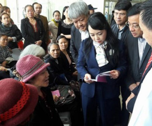 Bộ trưởng Y tế: "Tôi chưa thể hài lòng với chất lượng nhân viên y tế"