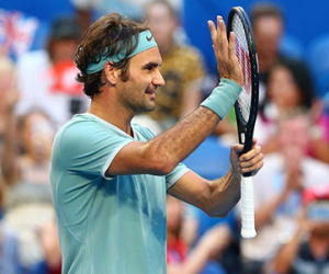 Federer tái xuất bằng thắng lợi chóng vánh