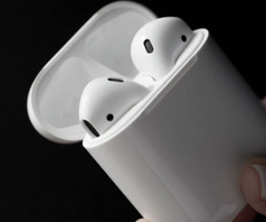 Vỏ sạc AirPods bị tố ngốn nhiều pin