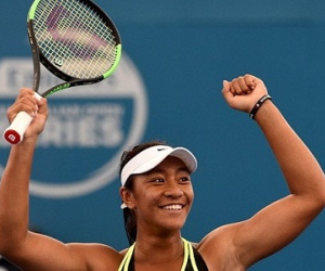Tay vợt sinh năm 2000 đầu tiên thắng trận ở WTA