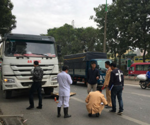 Hà Nội: Nam thanh niên bị xe trộn bê tông đâm tử vong thương tâm