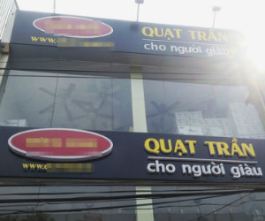 Xôn xao slogan của một cửa tiệm bán quạt trần ở Hà Nội: Quạt trần cho người giàu!