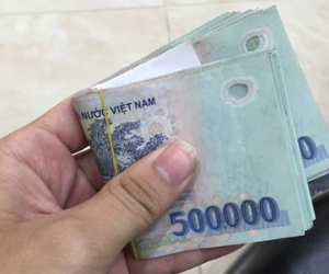 Không báo công an khi nhặt được của rơi sẽ bị phạt 5 triệu đồng