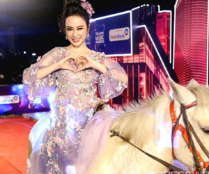 Các cách xuất hiện độc lạ trên thảm đỏ chỉ Angela Phương Trinh mới dám làm