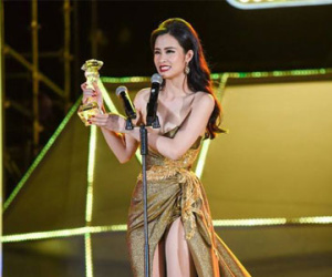 Sự thật về bức ảnh khiến Đông Nhi bị đồn lộ vòng 1 trên sân khấu lớn