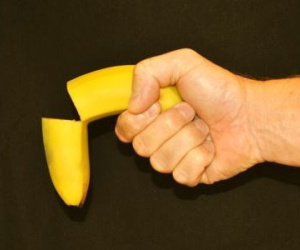 Tai nạn phòng the của những đôi muốn "đổi gió"