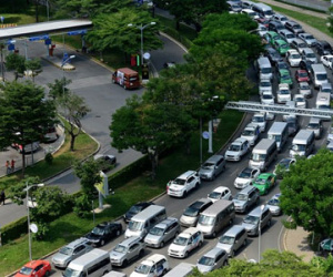 Lối thoát khỏi "ma trận" kẹt xe ở sân bay Tân Sơn Nhất