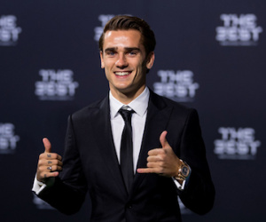 Cộng đồng mạng phẫn nộ khi Griezmann không có tên, chỉ trích FIFA như một trò đùa