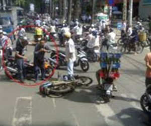 Nhóm 9X vung dao cướp xe máy trên quốc lộ sa lưới