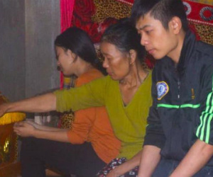 3 tiếng truyền gần hết 3 chai dịch, người đàn ông lịm dần rồi tử vong