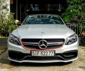 Mercedes C63S 4,6 tỷ về tay Cường Đô La