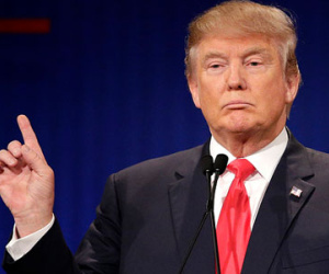 Cú sốc bị Nga "nắm thóp" đến ngay trước ngày Trump họp báo