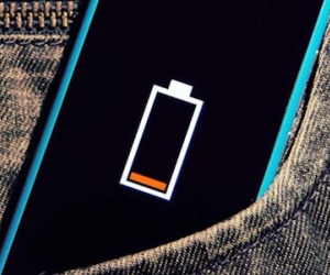 Làm gì khi smartphone sụt pin nhanh bất ngờ?