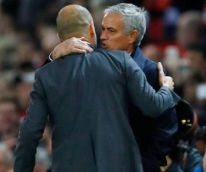 Mourinho dạy Pep: Tiền bạc không mua được tình yêu