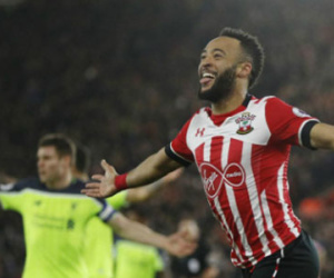 Southampton đánh bại Liverpool ở lượt đi bán kết Cup liên đoàn
