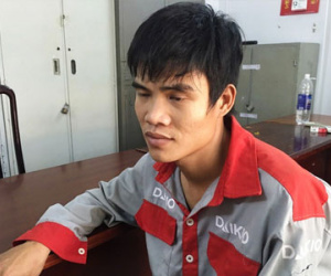 Xin tha không được, người vi phạm đánh vào mặt Cảnh sát giao thông