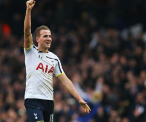Harry Kane lập hat-trick, Tottenham chiếm vị trí thứ hai