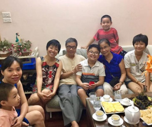 MC Thảo Vân xúc động trước tình cảm của cha Công Lý