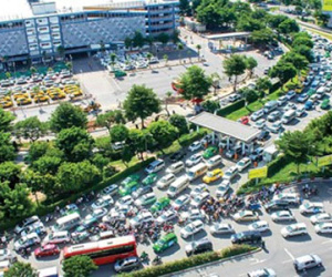 Sân bay Tân Sơn Nhất cao điểm Tết: Thường trực nỗi lo quá tải