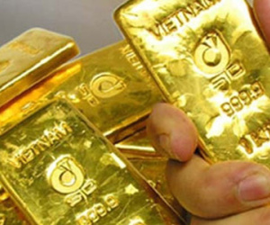Kéo vàng ra khỏi két dân không phải là "mượn vào ngân hàng"