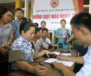 Bộ Tư pháp ủng hộ quy định "hiến máu là tự nguyện"