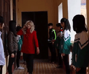 Clip "Lạc trôi" phiên bản học sinh khiến dân mạng bật cười