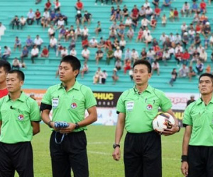 V-League 2017: Khi trọng tài không cần đến luật