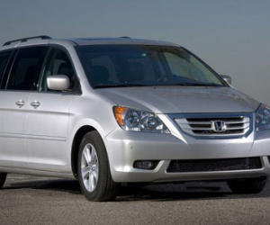 Honda thu hồi gần 800 ngàn xe do lỗi túi khí ghế trước
