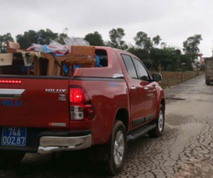 Xe biển xanh cũng chạy đường làng để né trạm thu phí BOT Quảng Trị