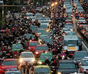 200.000 USD chống ùn tắc: Đội quân tinh nhuệ CSGT thu nhập cao