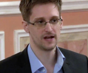 Nga gia hạn tị nạn cho "người thổi còi" Snowden