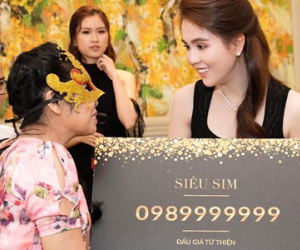 Ngọc Trinh tạm hủy đấu giá lại siêu SIM