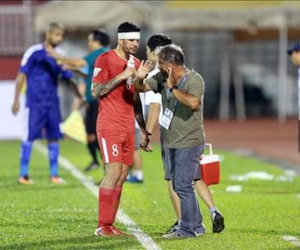 Thêm một thầy ngoại chê bai bóng đá Việt Nam