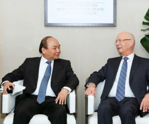 Thủ tướng tìm cơ hội cho kinh tế Việt Nam tại Davos