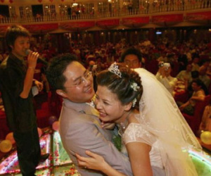 Trung Quốc cấm làm tiệc linh đình khi cưới "tập 2"