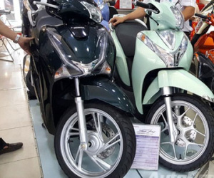 Cận Tết Nguyên đán, Honda SH150i 2017 "đội giá" 31 triệu Đồng