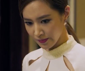 Vợ nhanh trí thoát khỏi “bẫy” của gã chồng ngoại tình đang muốn tìm cớ ly hôn để chạy theo tình mới