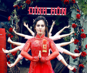 Cô dâu, chú rể Cần Thơ tạo dáng vui nhộn trong lễ ăn hỏi