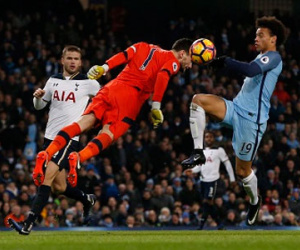 Man City đánh rơi chiến thắng trước Tottenham dù dẫn hai bàn