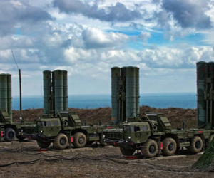 Cận cảnh hệ thống phòng không S-400 Triumf canh gác bầu trời Crimea