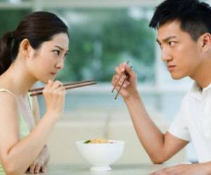 Đàn ông Việt nghĩ gì về việc ăn Tết nhà ngoại?